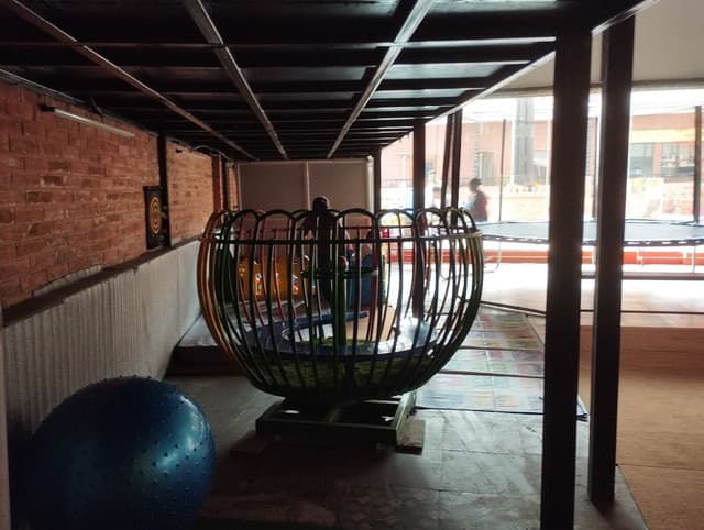 Place photo 1