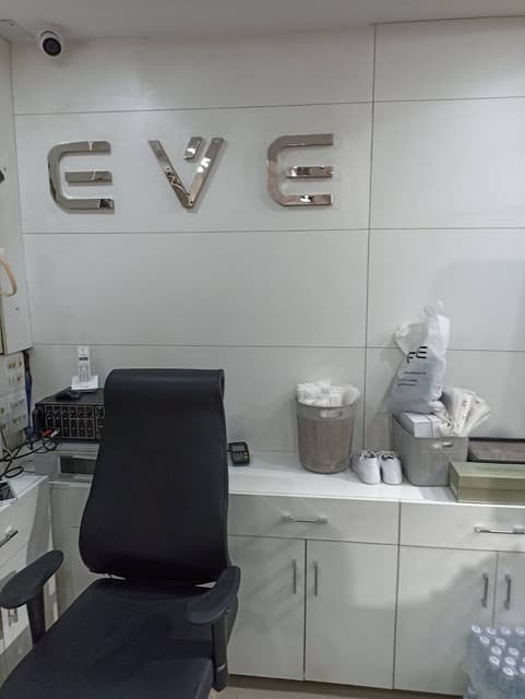 Eve Womens