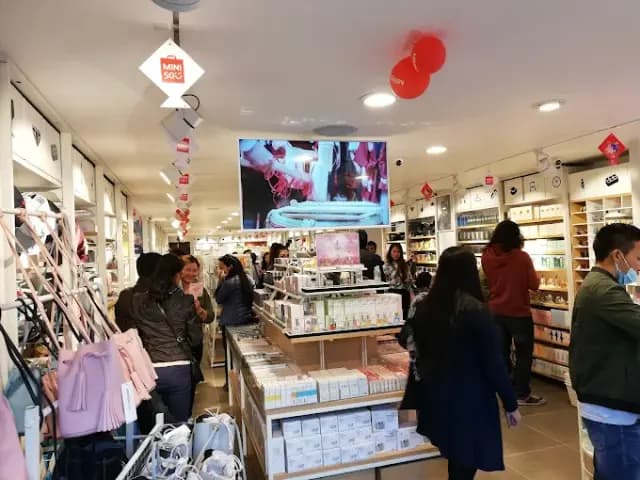 Miniso - Kathmandu Durbar Square